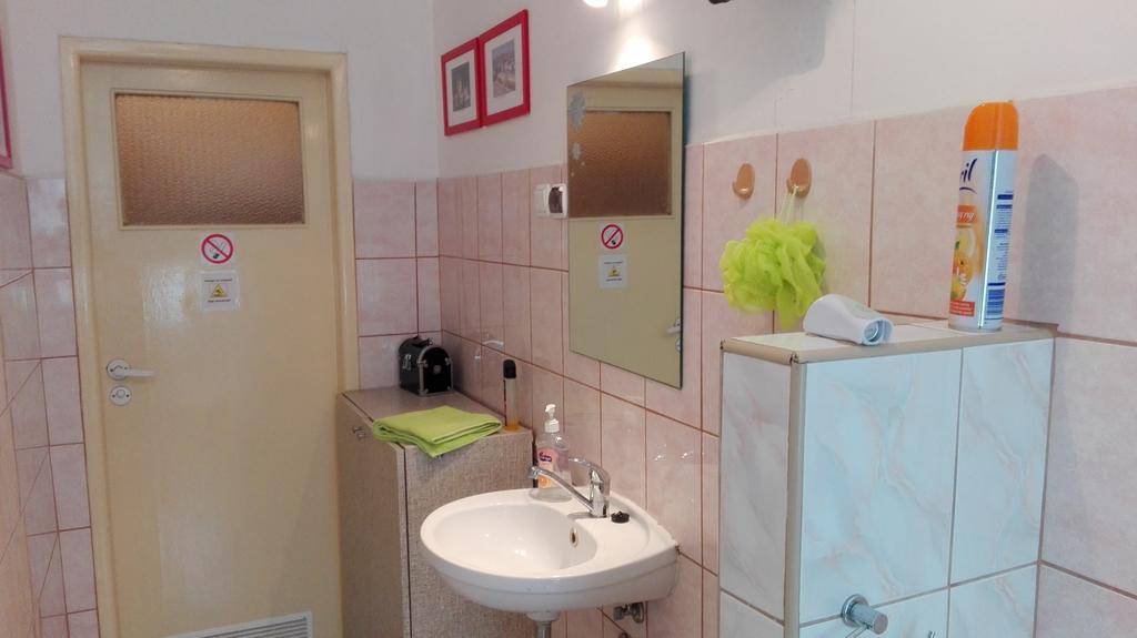 Hostel Aleje 28 Krakov Exteriér fotografie